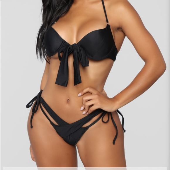 Fashionnova bikini - Picture 1 of 1